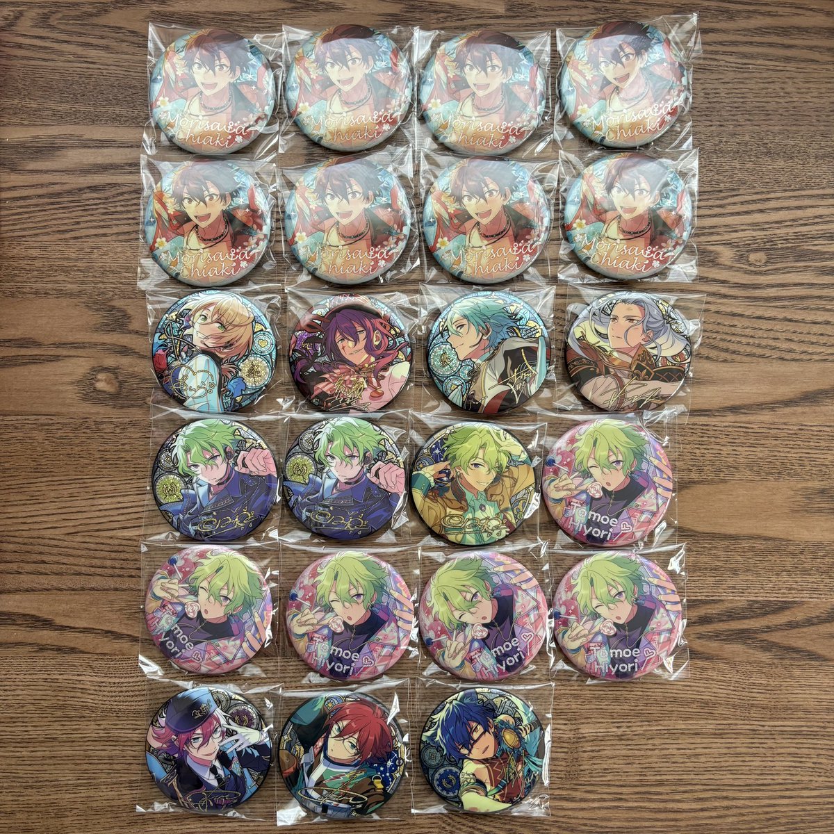 Toshi_2328's tweet photo. [譲渡] あんスタ 10周年缶バッジ 中国 缶バッジ

譲)画像参照

求)定価またはかかった金額(+送料)

相変わらず検索載らないので…見れた人いたらいいなくらいの緩募です。
こちらも全て条件なしでお譲り可能でございます。
引用先の紙類とあわせてお求めの方いましたら… https://t.co/CkdnZPGru7