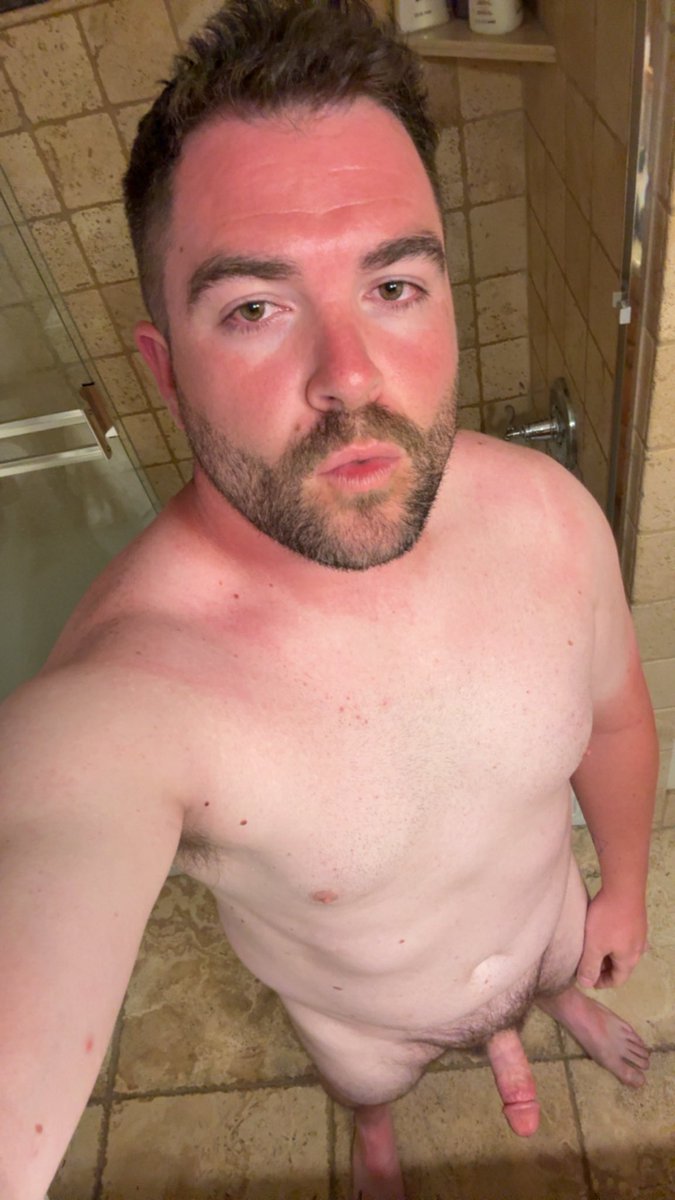 dilicious992's tweet photo. Join me in the shower? 🚿 😏 https://t.co/37mEhevkey