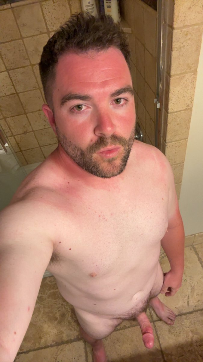 dilicious992's tweet photo. Join me in the shower? 🚿 😏 https://t.co/37mEhevkey
