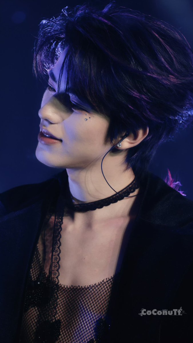 secret_fksn's tweet photo. Ethereal... Oh my god, how can someone be this stunning? Even this word isn't enough to describe him 😭

#shuyuan #tianyuan https://t.co/sguXBl3GqO