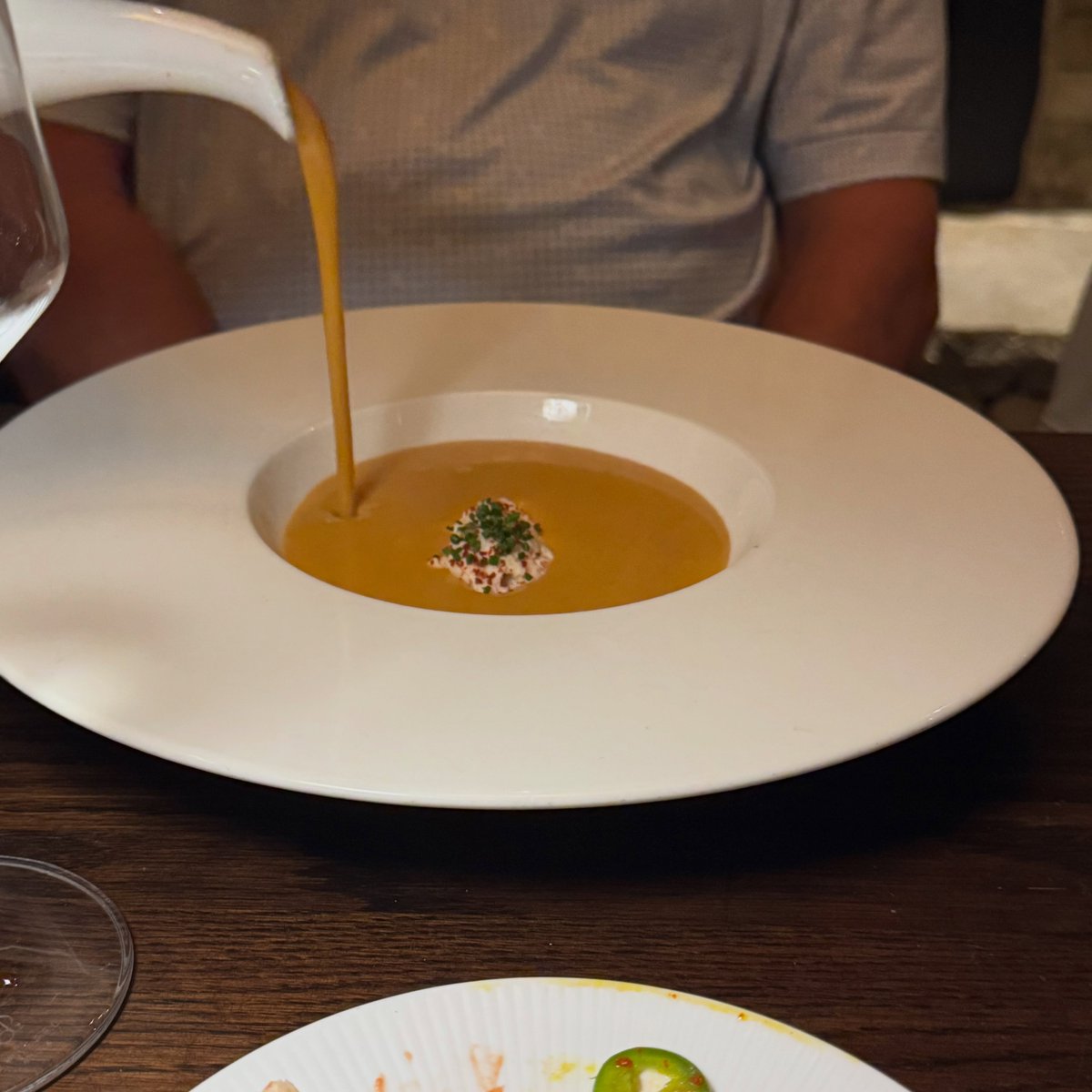 RavenBalotnad's tweet photo. Enjoyed a delicious meal with great friends and colleagues at @avantsandiego in the @ranchobernardoinn. The Dover scallops and baked Alaska were unforgettable! https://t.co/wbGm6TcH33