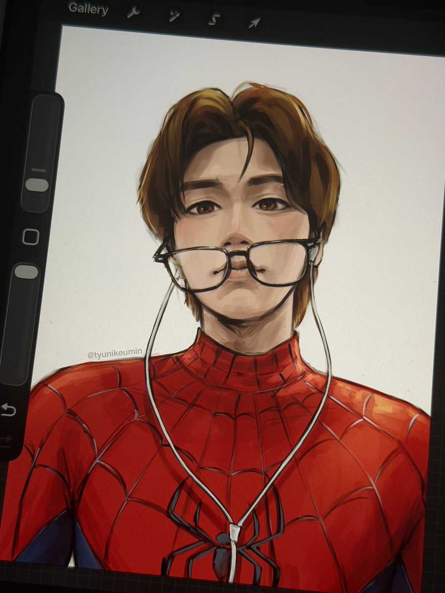 tyunikeumin's tweet photo. Does the spider look like this? https://t.co/ip6FcP85zC