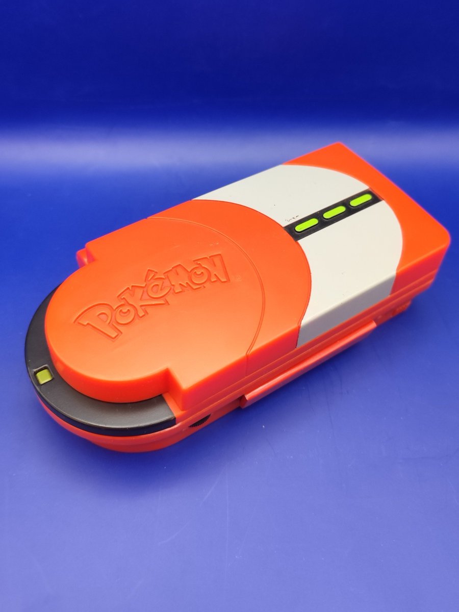 tomvdcr's tweet photo. Today shipped out Pokedex DS number 61, again playing some pokemon ranger to test it out. https://t.co/611u7dEpPy