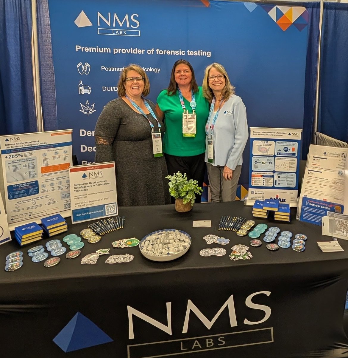 NMS_Labs's tweet photo. NMS Labs had a wonderful time in Chicago exhibiting at SOFT-TIAFT 2026!
See presentations and posters presented at SOFT-TIAFT 2026: Presentations: https://t.co/FWJY6KLINn
Posters: https://t.co/WCDLVSkmMZ
#SOFT #TIAFT #SOFTTIAFT2026 #NMSLabs #ForensicToxicology https://t.co/70DdKjhB6V