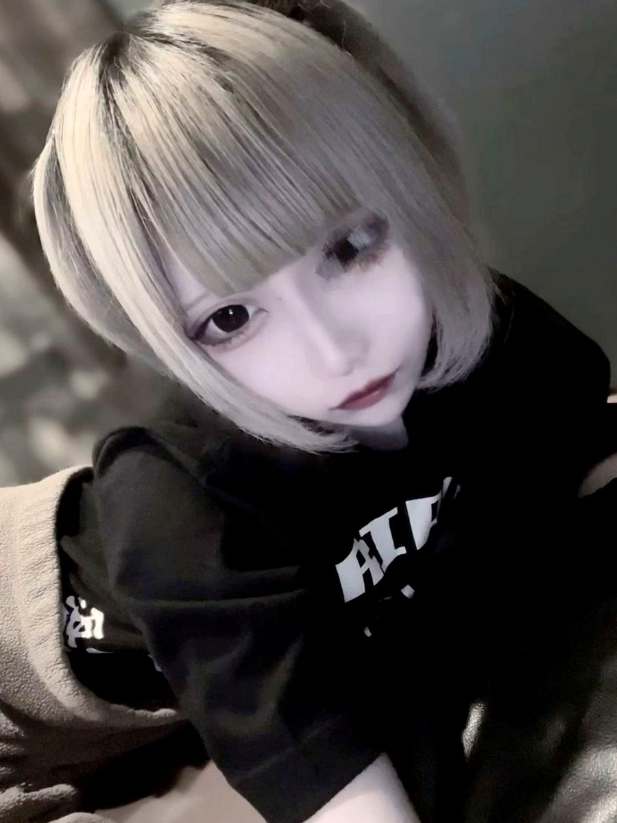 Juliecbcy's tweet photo. すごくいい感じ、まろやかに😊はぁ、今日も疲れたなあ…
#相互フォロー https://t.co/yN8KAdtOad