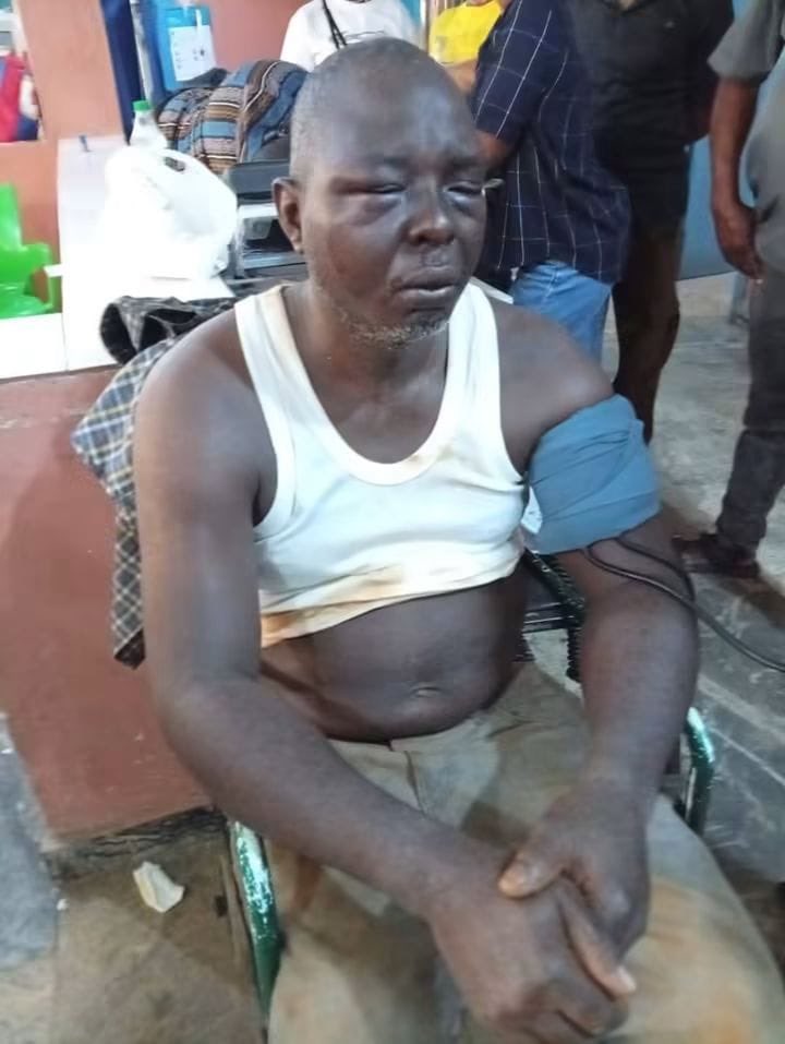 dcnchrisforgov's tweet photo. Mr. Unity Ekpevbughe Adeda, a Deputy Director in Delta State’s Ministry of Secondary Education, died on September 24, 2026, after reportedly being beaten by the Governor Sheriff Oborevwori’s  state education commissioner, leading to the secretariat’s closure and rising tensions among staff.

We extend our heartfelt condolences to the familyof Unity Ekpevbughe Adeda on the loss of theirloved one.

As Deltans, we must condemn this kind of act andvote out this thuggish government.

@Morris_Monye @MamaPee__  @EstherUmoh10