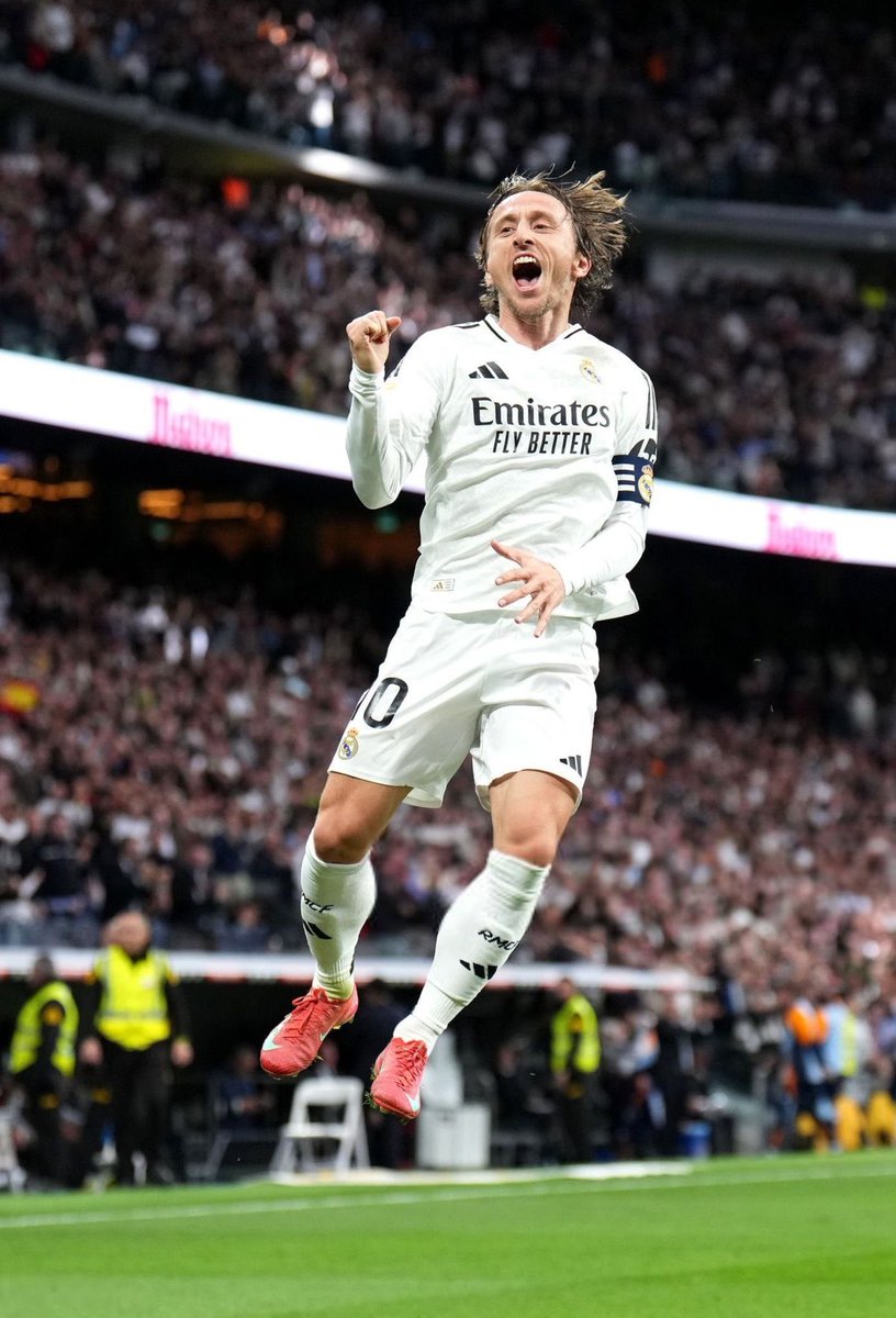 sese_lm's tweet photo. And also rabbits can get angry easily 
This reminds me of how short tempered Luka can be when he plays football 😇😇😇 https://t.co/dxtky365hp