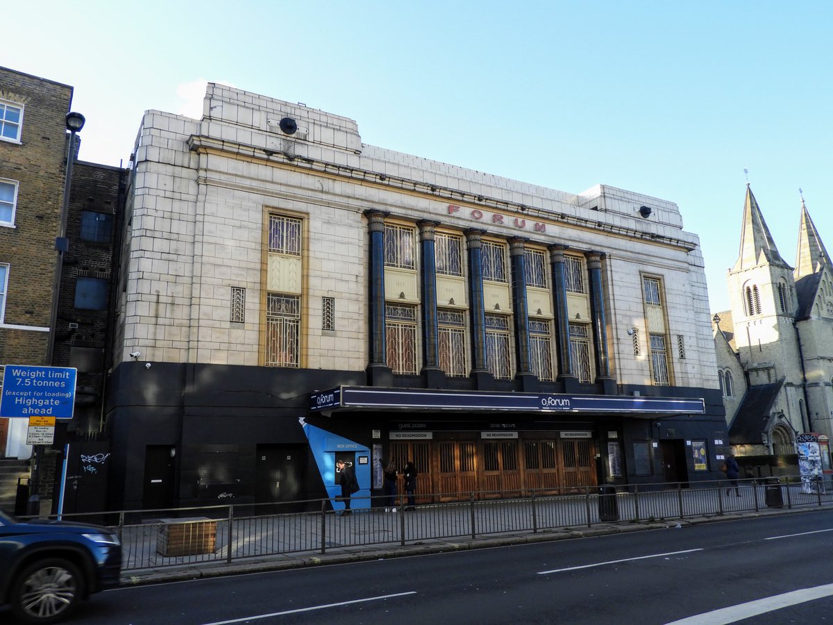 theeviralpicks's tweet photo. 🚨JUST ANNOUNCED 

Black Sherif announces the SUN SWAGGA Tour date in London on 4th December 2026 at the 2,300 capacity O2 Forum Kentish Town. https://t.co/kIFIWEhITI