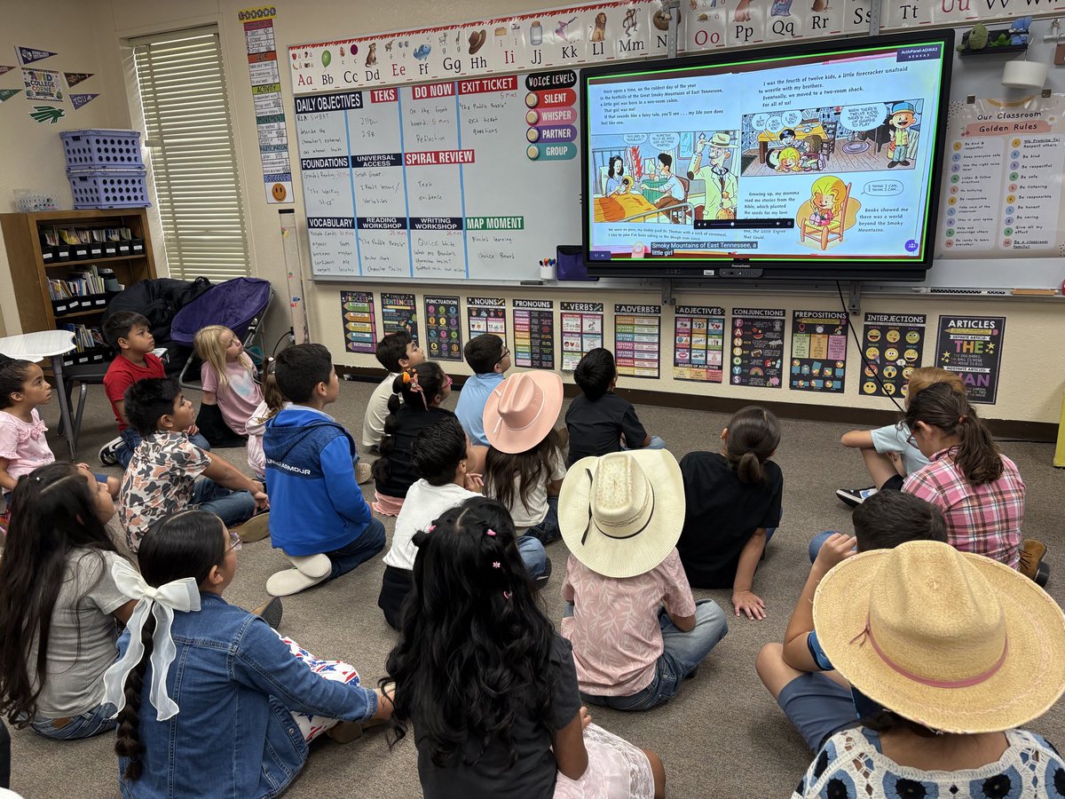 LBJelementary's tweet photo. LBJ’s 2nd graders participating in HEB’s Read 3 Big Texas Read In on Dolly Day! Super Readers! 2026 Read 3 Big Texas Read In⭐️ #Read3ReadIn #HEB 📚♥️ @LBJelementary @HEB https://t.co/v15h1VewoE