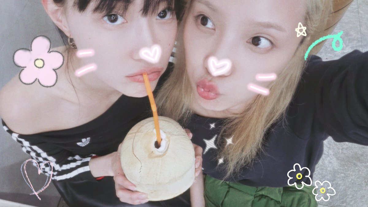 Janhae's tweet photo. เจอกันพรุ่งนี้งับเวียดนามกู๊ดไนท์ท์ท์ 🌙💫 https://t.co/OoY2eEBEmL