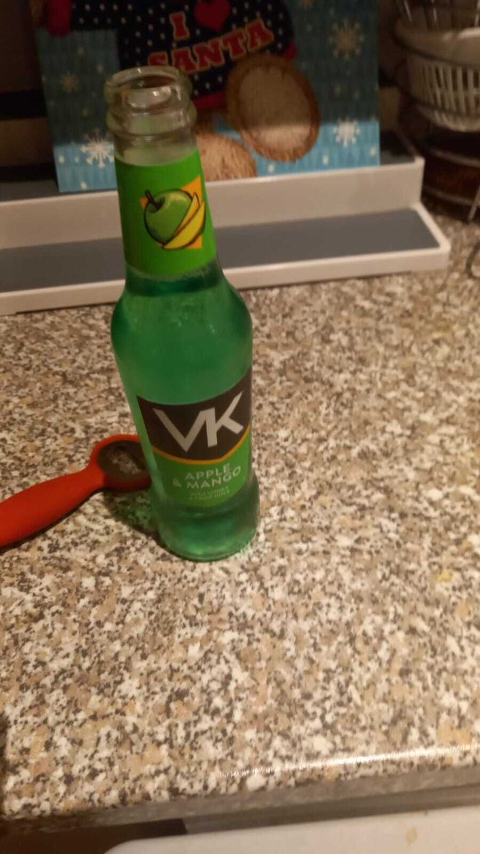 goddessrosiemaa's tweet photo. Friday night drinks, courtesy of your hard work. Send big right now to fund my night in with the girls https://t.co/3rfCtlDQWN