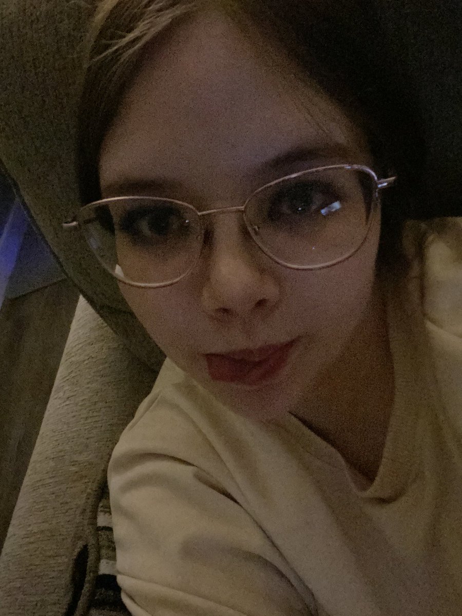 trippedmushroom's tweet photo. begging for a treat #lunéselcaday #lsd #taki https://t.co/9LfLHKfD5D