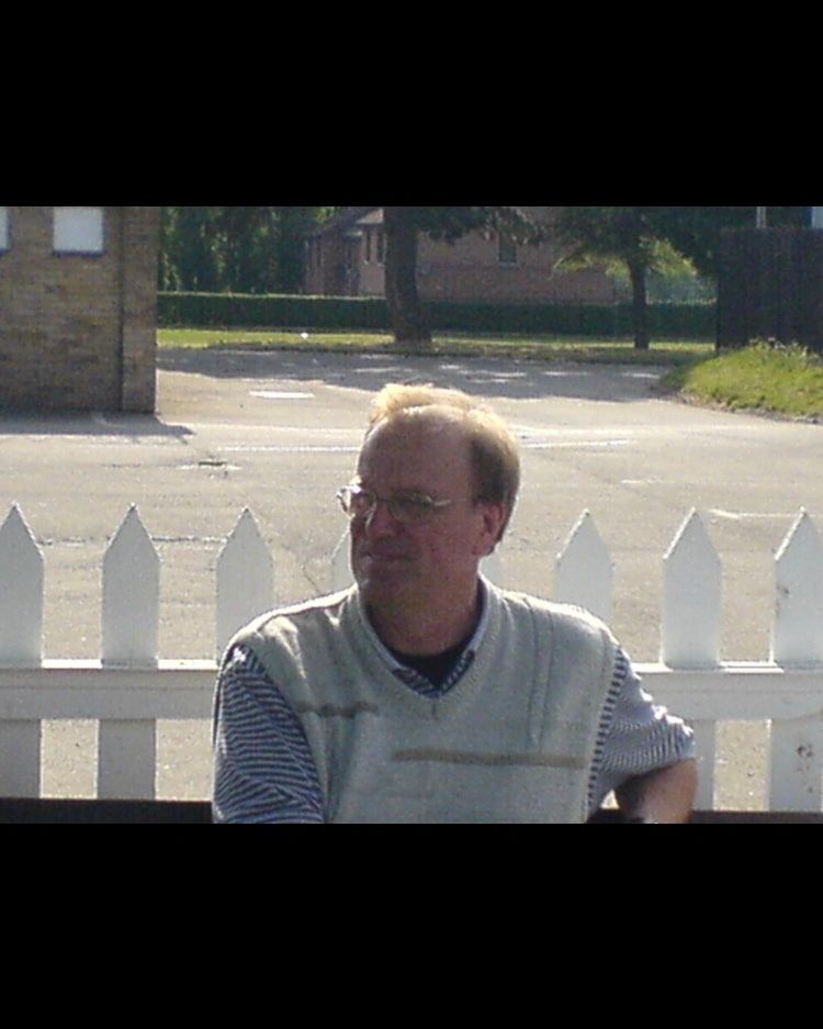 Standard_CC's tweet photo. 🏆 Congratulations to Michael Fletcher!

Earlier today he received the Lifetime Achiever Award at the Cricket Collected Awards 2026, hosted by the Warwickshire Cricket Foundation. 👏

A fantastic and thoroughly deserved recognition. 💙🏏

#PUS #StandardCC #FoldItLikeAnEnvelope https://t.co/gHIiCff57l