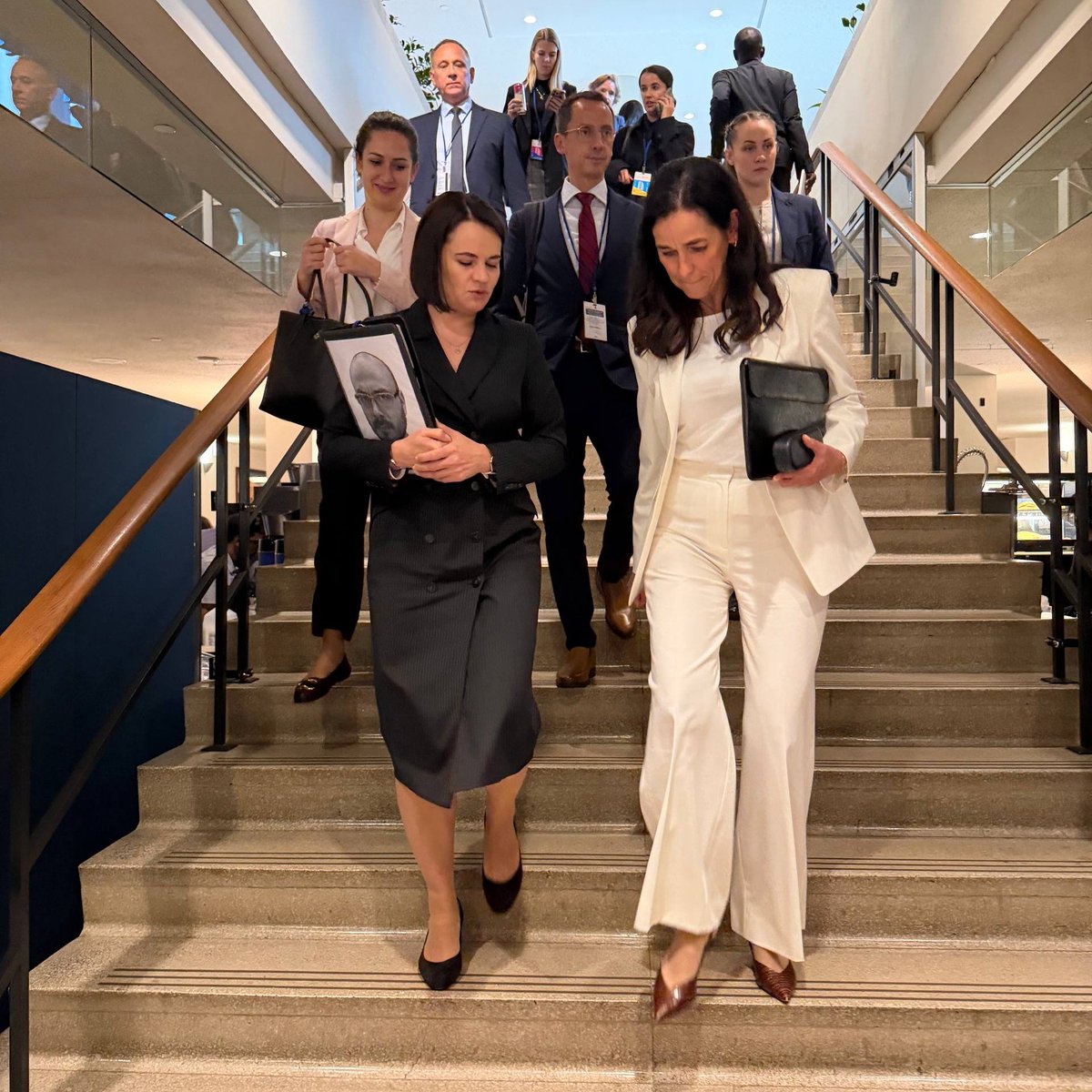 Tsihanouskaya's tweet photo. During #UNGA81 in New York, I met 🇭🇺 Deputy Prime Minister and Foreign Minister @_OrbanAnita.

As Hungary prepares to mark 70 years since its 1956 Revolution, Belarusians understand the courage required to defend freedom and national sovereignty. 

I look forward to stronger ties between Hungary and democratic Belarus.