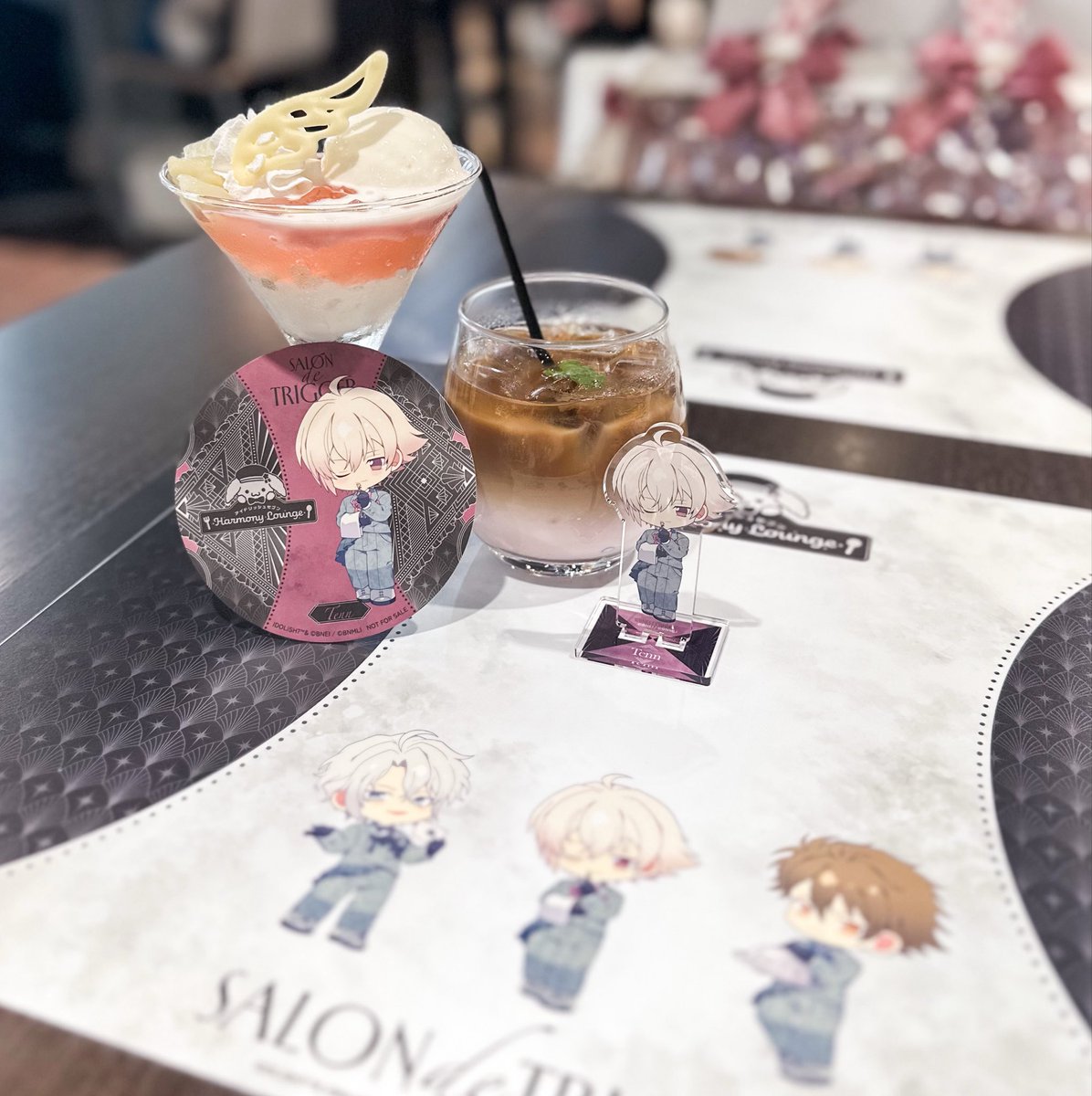 9__oOt's tweet photo. てっきり天のパフェ甘いのかな〜❔カフェラテも甘そうだな( ˘o˘̥ )と思ってたんだけど、あまりにも配慮（⬅️違いますよ）で、感謝^ᴗ̥̥  ̫ ᴗ̥^ https://t.co/1fLopBnxA7