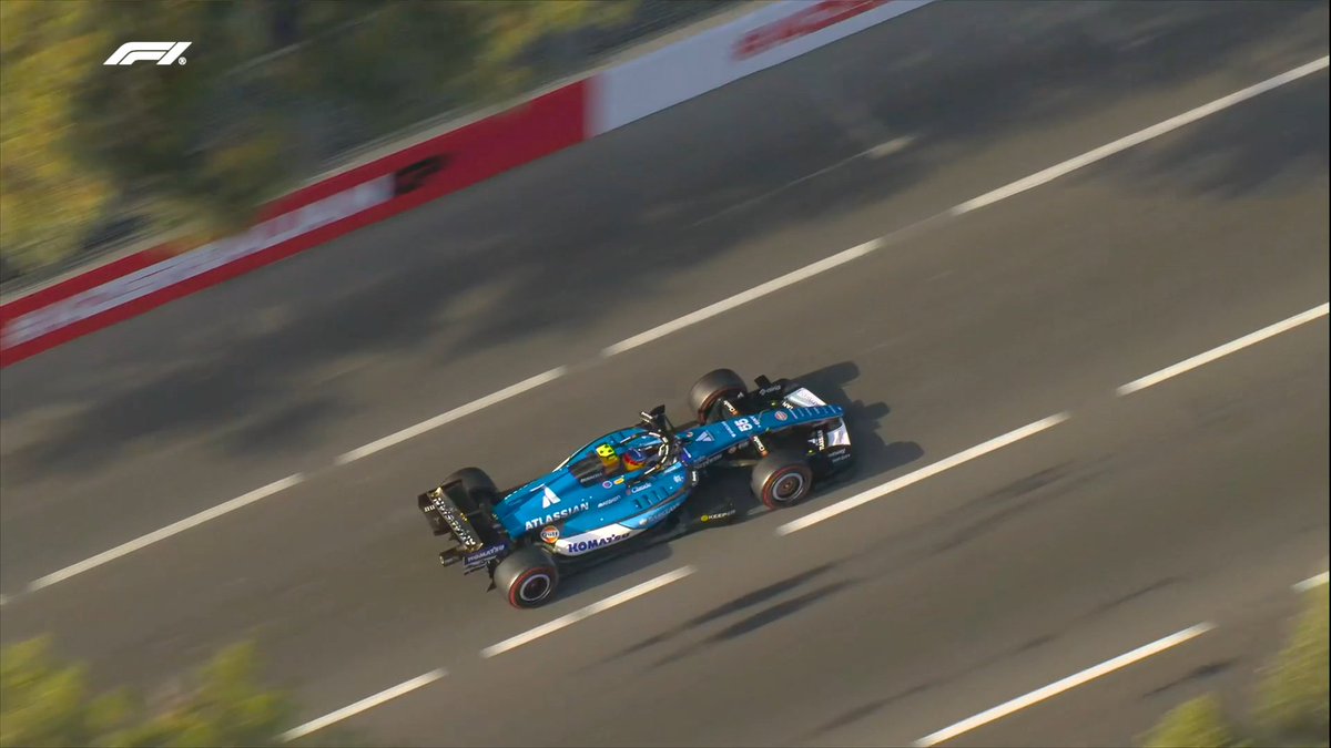 F1's tweet photo. Williams have brought a raft of upgrades to Baku 

And both Sainz and Albon are into Q2 💪

#F1 #AzerbaijanGP https://t.co/3xDR8gRZGw