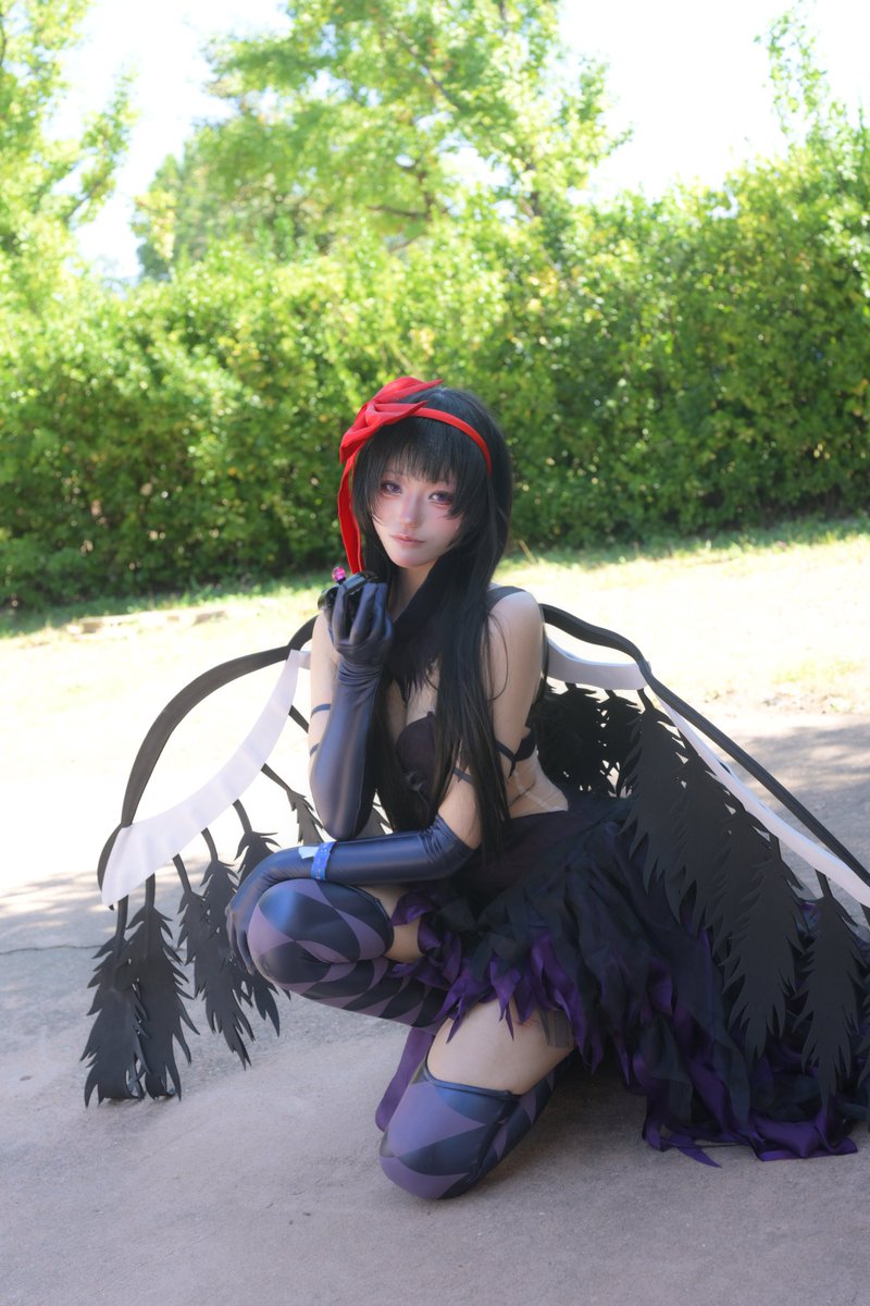 jyami_cos's tweet photo. 배경이 너무 파릇파릇 하지만 
사진이 너무 잘나와버림

#魔法少女まどかマギカ #まどマギ https://t.co/3BhbKqMxX7