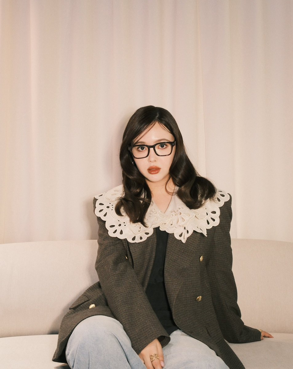 0220nicole's tweet photo. 🖤 https://t.co/qjbi28bZYw