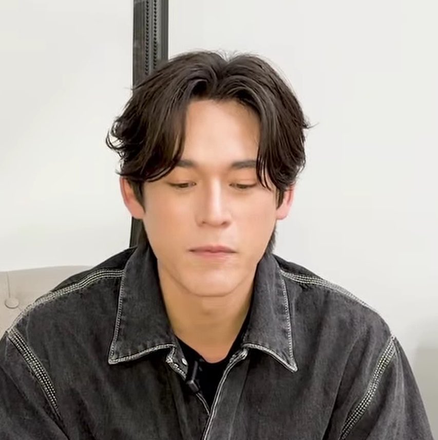 berrybluebu's tweet photo. แป๋วขนาดนี้จะไม่ให้หึงได้ไงวะ https://t.co/Qi9Fm4zoPr