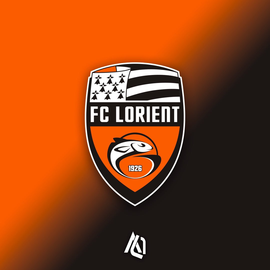 ActuL1_'s tweet photo. 🚨 INCROYABLE ! LE FC LORIENT EST ALLÉ AIDER PLAUDREN (R3) EN COUPE DE FRANCE 🧡🏆🇫🇷

Le FC Lorient s’invite chez l'équipe amateur de Plaudren pour les accompagner pour réaliser l’exploit. 🥹

À disposition de PLAUDREN : 

▫️ Staff
▫️ Analystes vidéo
▫️ Kiné
▫️ L’équipe communication du club 
▫️ Anciennes gloires des Merlus

Lorient organise même une conférence de presse et un média day. 😳

Le club breton a tourné une série en immersion, et deux épisodes sont déjà en ligne. 📽️