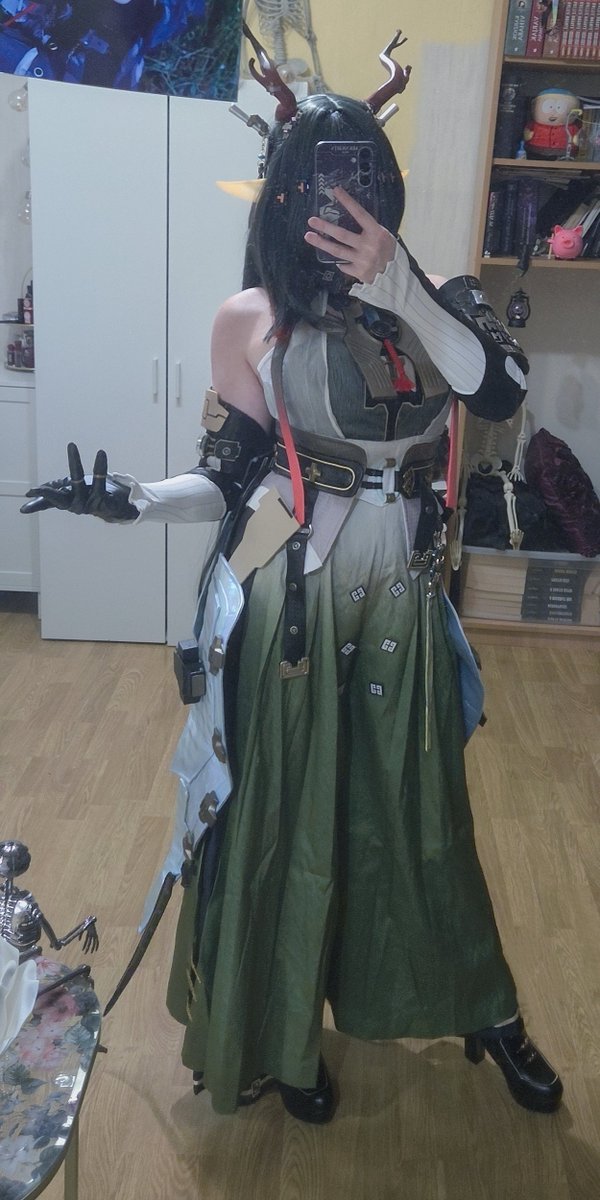 bri_9510's tweet photo. My fangyi cosplay here and can't wait to shoot in this cosplay after i fixed and changed things on it.🥹😍
#Endfield‌ #ArknightsEndfield‌
#fangyi https://t.co/YYWtU20X1G