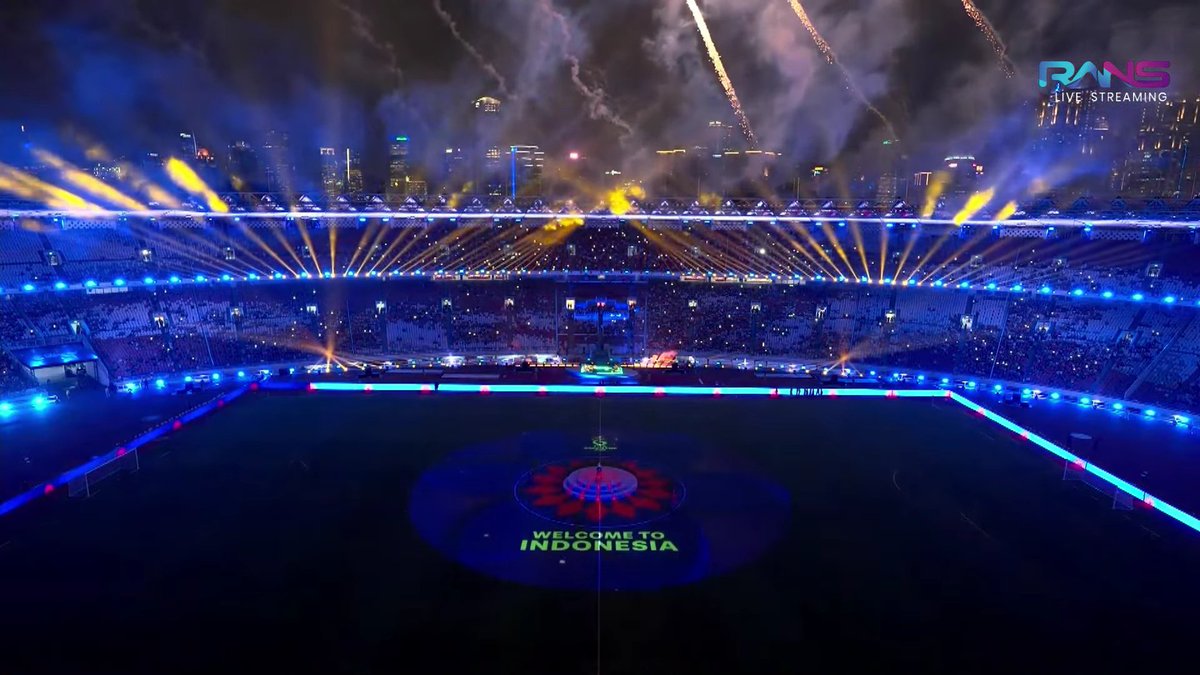 TimnasXtra's tweet photo. 🇮🇩🏟️ | The 𝐅𝐈𝐅𝐀 𝐀𝐒𝐄𝐀𝐍 𝐂𝐮𝐩 opening ceremony is underway! https://t.co/FmodMtikFU
