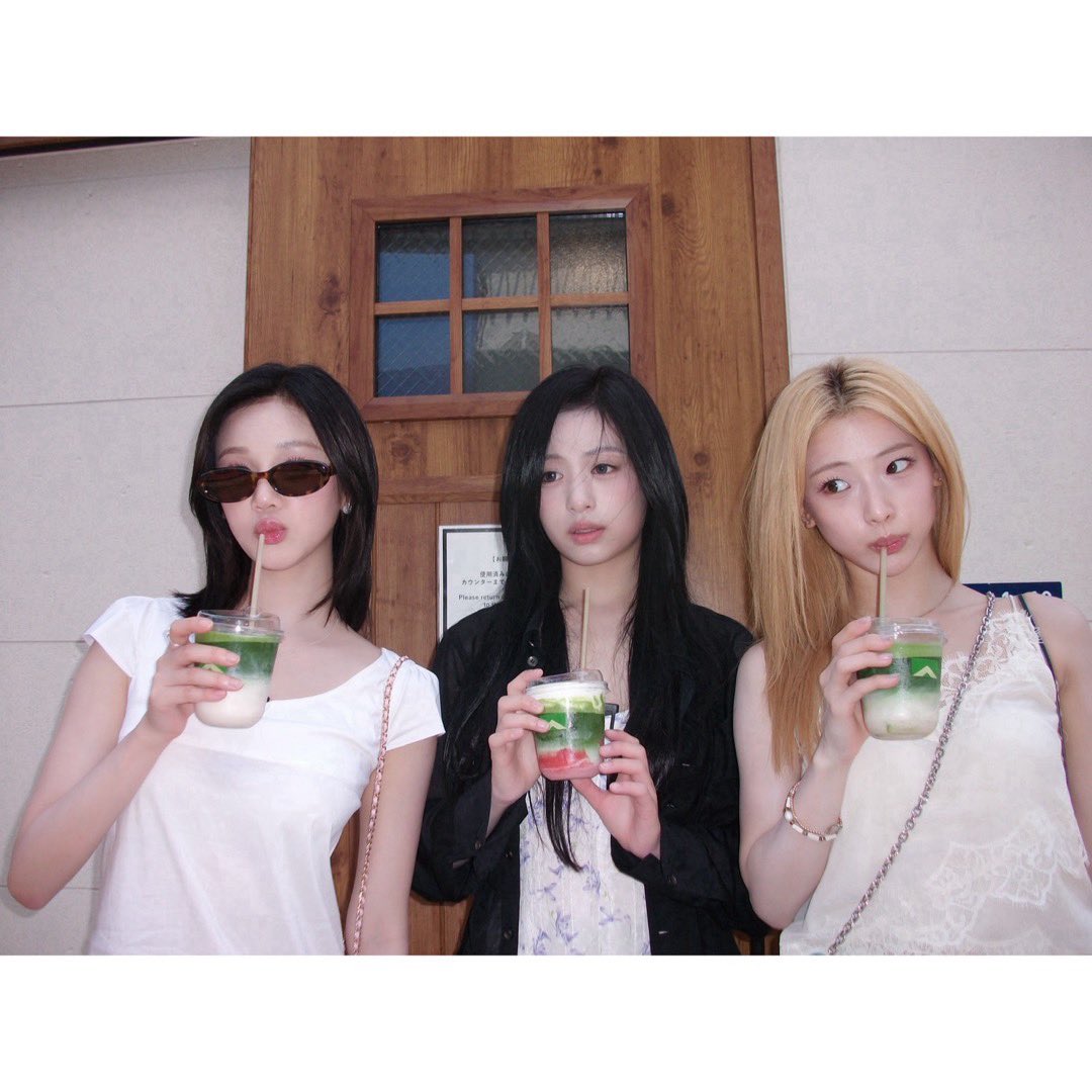 picbaemon's tweet photo. RUKA WEVERSE UPDATE 

Kamakura date♡ https://t.co/v0xAYkyAoJ