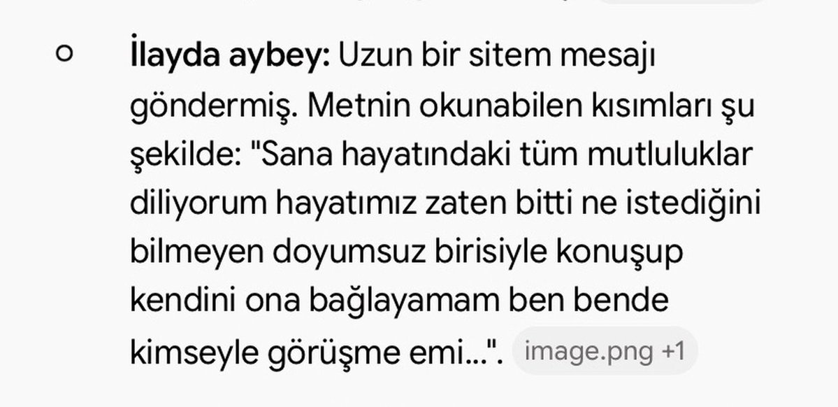 Tuana07zh's tweet photo. Bu herifi hâlâ Cansın’la shipleyenlere özel ss bıraktım. Adam İlayda diye bir kızla ilişki yaşıyor, siz hâlâ “Cansın’la barış” diye etkileşim verip duruyorsunuz. Adamın zerre umrunda değil,prim peşinde sadece…Neyse, siz bu masala inanmaya devam edin. Rezilsin Y B #kısmetseolur https://t.co/jDt2gwBSXZ