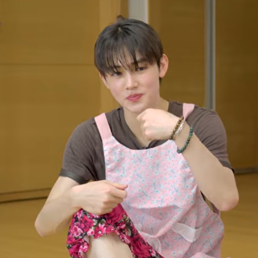 eyanngantuk's tweet photo. habis main masak masakan PIPINYA JADI MERAHH GEMES BANGET😭😭 https://t.co/1rCix7eqnL