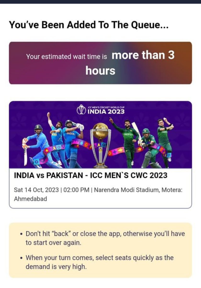 Adityakrsaha's tweet photo. 3 years ago around this time, most of us used to wait in queue. What a crazy time it was, man. 🤣🤣 https://t.co/RjkWRevApu