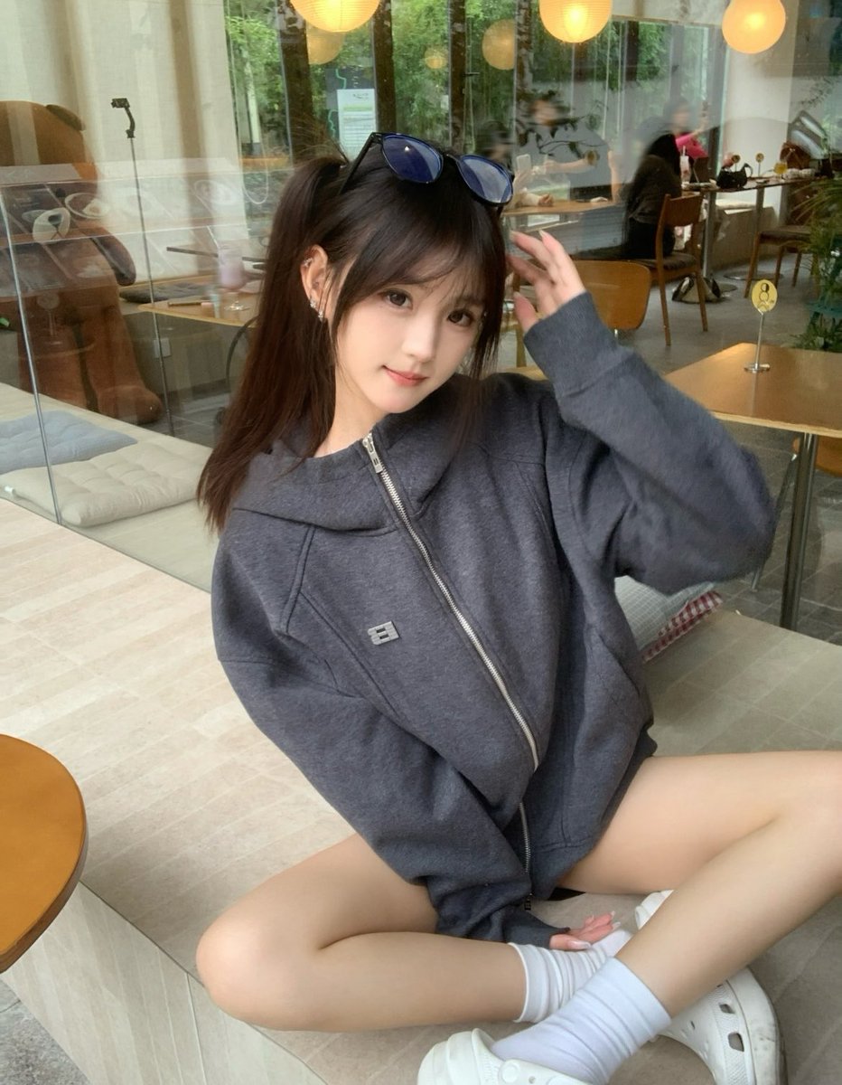 RessiePrinyco's tweet photo. 有爸爸要来锐评我20岁的福嘛🥺                                                

心情不好来X发泄了   

真没有🚪  流言1我真的给呀 https://t.co/QuEsxRqvAf