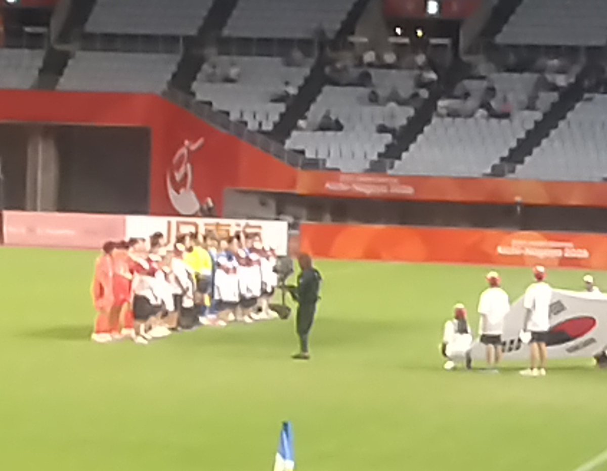 AVISPARUSSIA's tweet photo. 🇰🇷韓国🆚🇺🇿ウズベキスタン
６-３で韓国が勝ちました
準決勝進出
次の相手は🇯🇵みたいです https://t.co/EmhI2xydm2