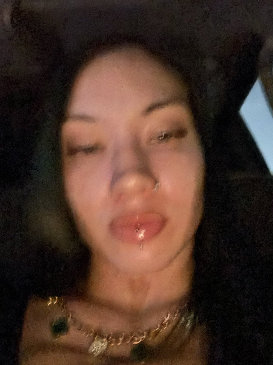 xoticcri's tweet photo. Love my faceee🫦🫦 https://t.co/KisVI21ENe