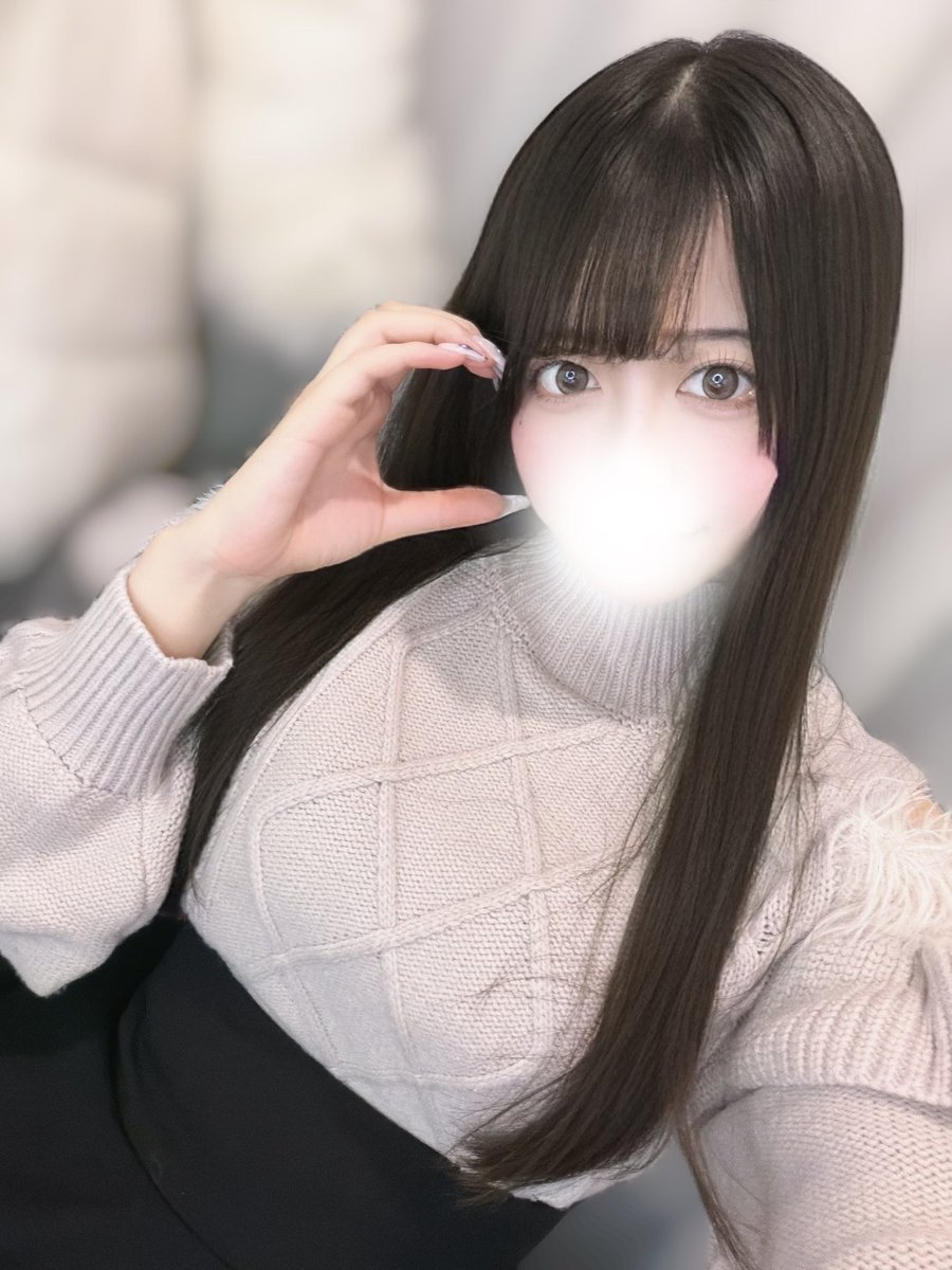 reina_ptchip's tweet photo. こんばんは🌛れいなです🐼
ツイート遅くなりましたが、20時から出勤してます🙋‍♀️

SW明けの平日2日間おつかれさまでした✨️
この2日間の疲れもSW遊び疲れてスッキリしないお兄さんの疲れも、まとめてれいなが癒します🥰️

【20-5】📍練馬ルームにておまちしてます💆‍♀️
次回25:50~🈳です！ https://t.co/ztwzuMctkC