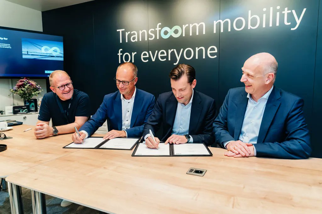 europawire's tweet photo. BeNEX and Siemens Mobility Advance Mainfranken Rail Services with Accessible, Digitally Connected Fleet https://t.co/VjiXQLjnR9
@SiemensMobility #BeNEX #train #partnership #railway #technology #Bavaria https://t.co/mrPffeyNBQ