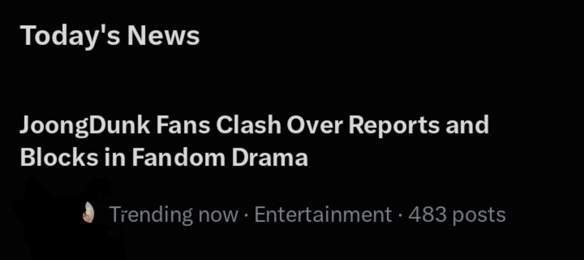 say45017's tweet photo. It seems that as time goes on, Joongdunk's fans are becoming toxic, all drama, please just support them, don't target Dunk or Joong, you like them, because they always have selcas between the two of them.
#PROTECTDUNK
#JoongDunk https://t.co/C67Hv1yO6L