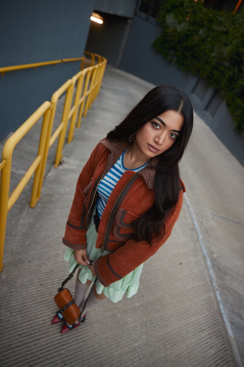 iamRashmika's tweet photo. Your girl is back at ittt 😉 - day 2 @OnitsukaTiger  💛
The ENERGY STATION really was the energy ❤️️

Loved seeing the SS27 collection come to life..  The new energy, loved the tailoring, loved the sporty bits… basically I want everythinggg 🙈💛

Thank youuuu for having me! 🫶🏻

#OnitsukaTiger #OnitsukaTigerSS27 #MilanFashionWeek