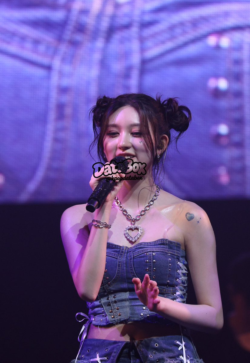 kpopdatabox's tweet photo. 240818 WONGYOUNG LEESEO LIZ GAEUL at SUMMER SONIC OSAKA  

#IVE #아이브 #이서 #이현서 #LEEHYUNSEO #イソ #원영 #장원영 #JANGWONYOUNG #ウォニ���ン  #가을 #김가을 #KIMGAEUL #ガウル #리즈 #김지원 #LIZ #リズ #Kpop #4K https://t.co/NEykXFEBUW