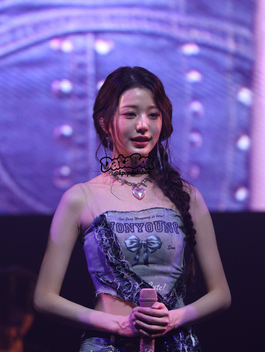 kpopdatabox's tweet photo. 240818 WONGYOUNG LEESEO LIZ GAEUL at SUMMER SONIC OSAKA  

#IVE #아이브 #이서 #이현서 #LEEHYUNSEO #イソ #원영 #장원영 #JANGWONYOUNG #ウォニ���ン  #가을 #김가을 #KIMGAEUL #ガウル #리즈 #김지원 #LIZ #リズ #Kpop #4K https://t.co/NEykXFEBUW