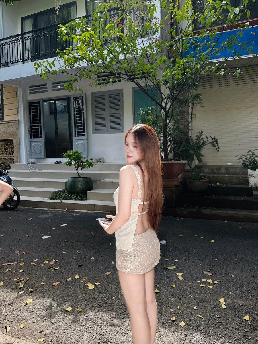 caioblablabla's tweet photo. Chớm thu 🍂 https://t.co/g39dxv7AkP