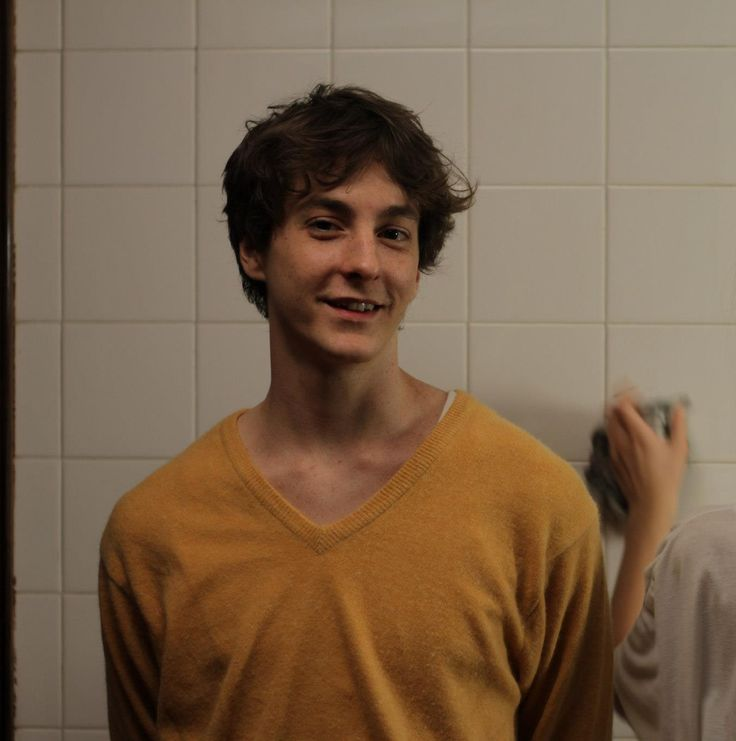 toxicremusstan's tweet photo. he's the most remus lupin to ever remus lupin https://t.co/kR4frqvG9P