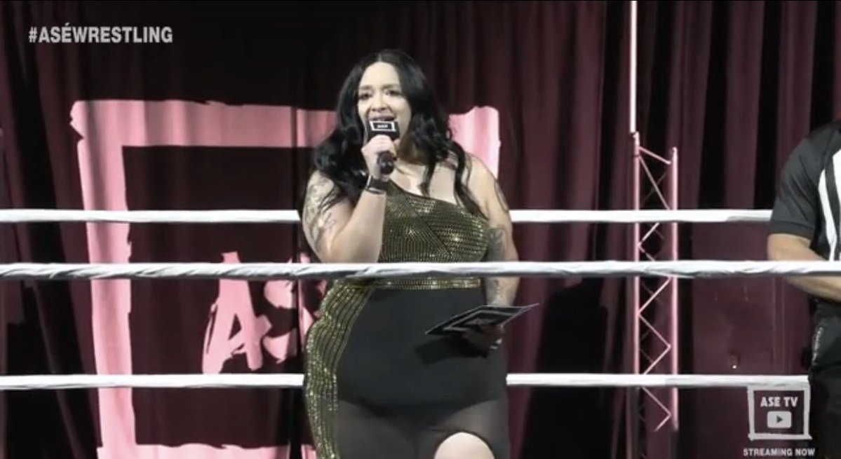 SavannahRG513's tweet photo. Today is my wrestle broadcastversary

4 years

#hashtagblessed https://t.co/3Gm6puyg73