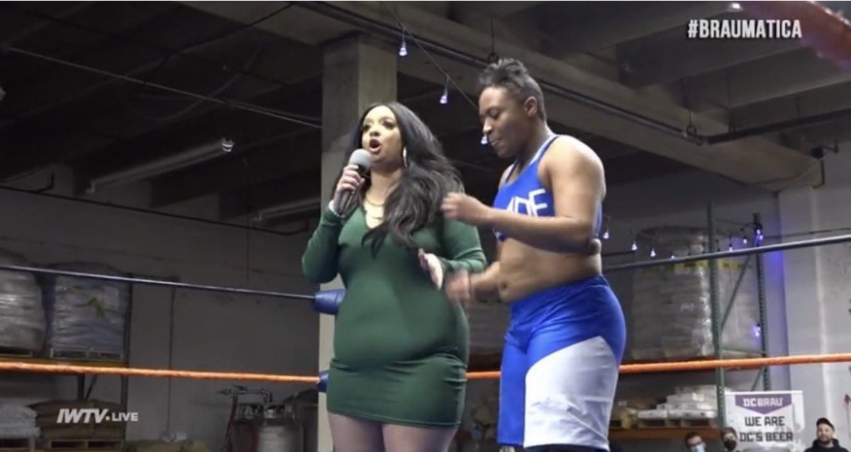 SavannahRG513's tweet photo. Today is my wrestle broadcastversary

4 years

#hashtagblessed https://t.co/3Gm6puyg73