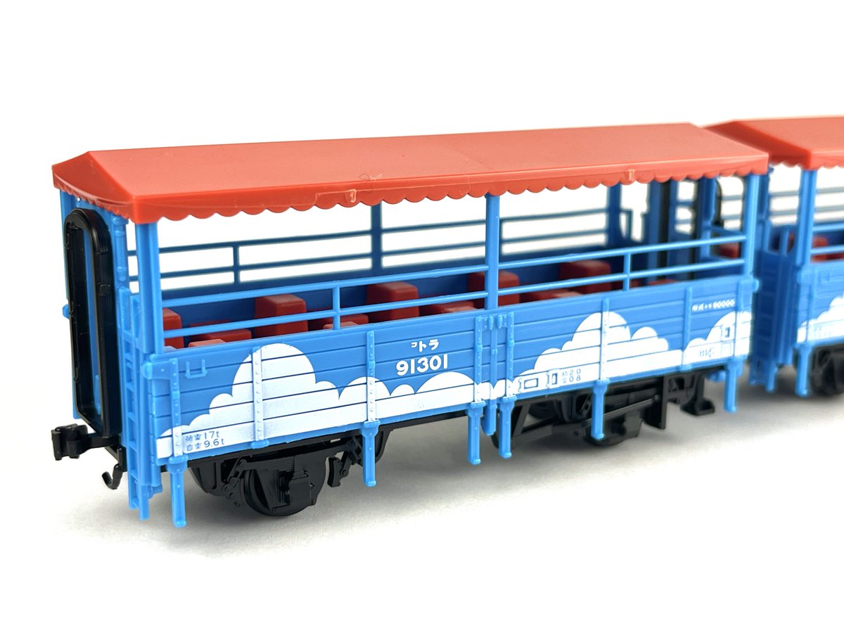 pmoa_plum's tweet photo. イベント限定新商品『トロッコ列車(夏休みブルーカラー)』・『踏切渡板』販売します‼️🍉🌻
恒例のジャンク市も開催！
会場でお待ちしております‼️

 【第51回 #日本鉄道模型ショー2026】
⭐︎開催日⭐︎2026年9月26日（土）〜27日（日）
⭐︎場所⭐︎東京都立産業貿易センター浜松町館 https://t.co/We4uWRaSVH