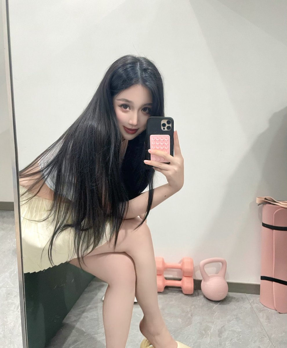 zmxyli1's tweet photo. 中秋快乐家人们♥️
#伪娘 #ts #cd #药娘 #线下 https://t.co/fsaaAVj6nn