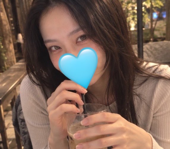 ema1_em's tweet photo. 結果は2番のお出かけデート風でした〜🩵

コスプレもしてみよっかな？🤔 https://t.co/qFccLnTVQm