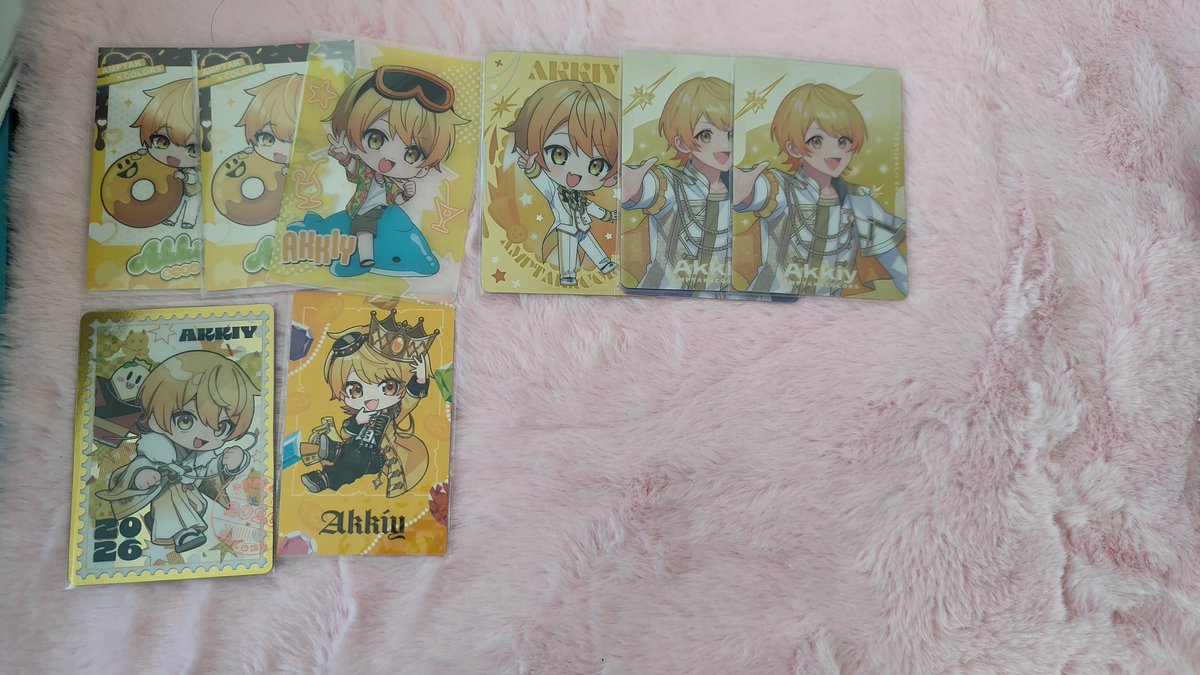 kuru_251's tweet photo. 求　買取メルカリまたはpay×2
譲　画像のもの
#STPRグッズ交換 #アンプタックグッズ交換 #すとぷりグッズ交換 #すにすてグッズ交換 #めておらグッズ交換 https://t.co/QStOl2CEdY