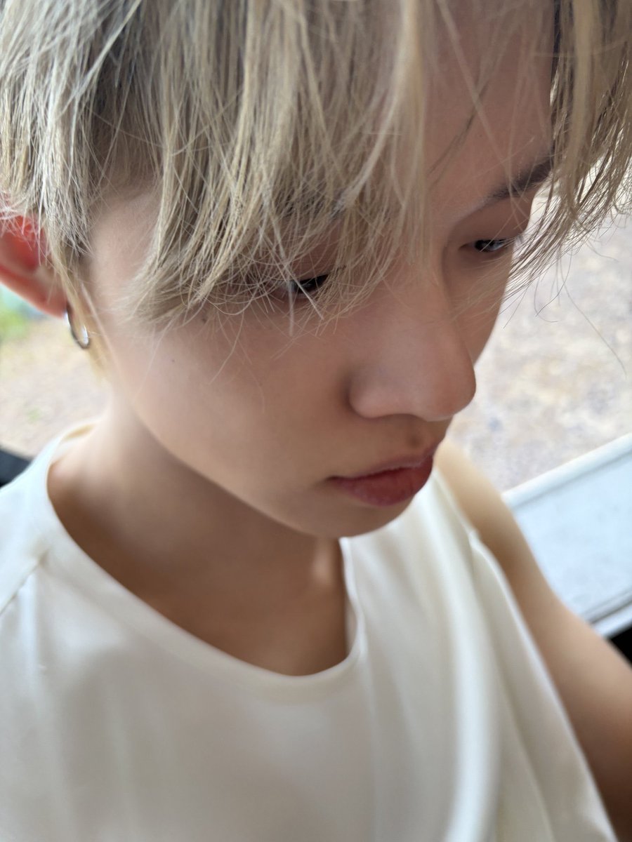 yeeogl3's tweet photo. #모구모구 #모아트친소

반정기념 모구모구올려요
친해져서 콘서트에서만나요!!

♥︎ - f
@ - 반모(12이상)

트친들 인용부탁해~ https://t.co/uxfvuvUNAw