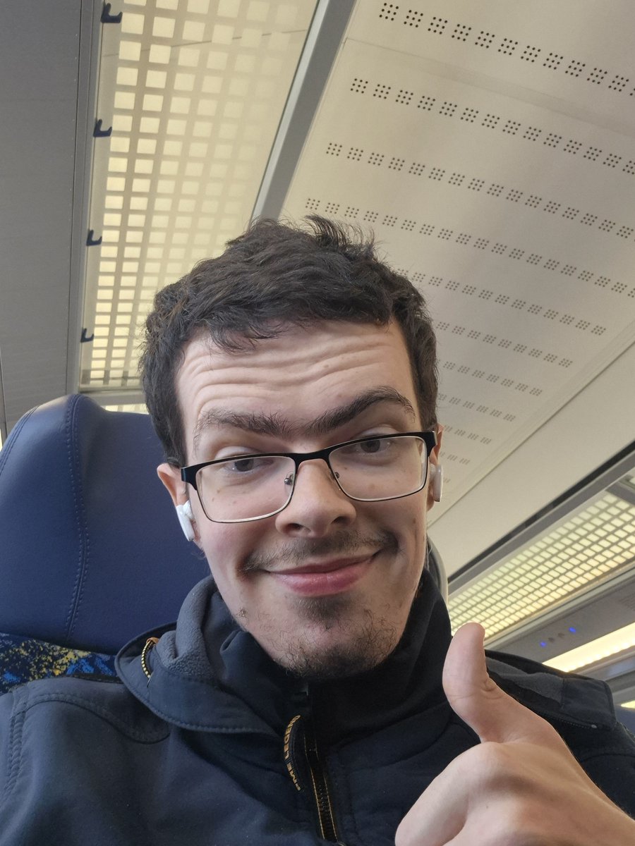 MichaelderBeste's tweet photo. I'm on my way to the Frankfurt regionals. A few hours ago, I locked a mid tier mega and changed it now to another mid tier mega LOL

We will see how it goes, I had a total of 0 games of my six and haven't played anything remotely close in the past 💀

Sometimes you gotta ball 🤷‍♂️ https://t.co/kGuGwSgxMg