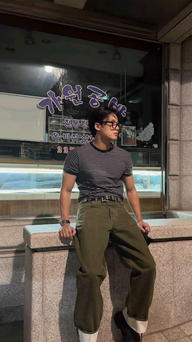 KMGaeth's tweet photo. @aetheriacademy Hello, I am Nathanael Vasco.

I have received Aetheria’s invitation, and I am here to accept my place within the Academy.

I am ready to step beyond the gates and begin my journey as an Aetherian. ✦ https://t.co/FiWdwM2ALN